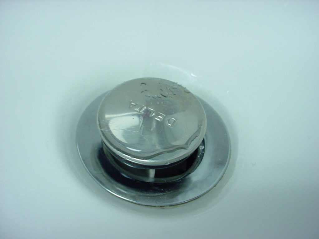 Faucet and fixture repair service provided by V-Max Plumbing in the greater Los Angeles area.